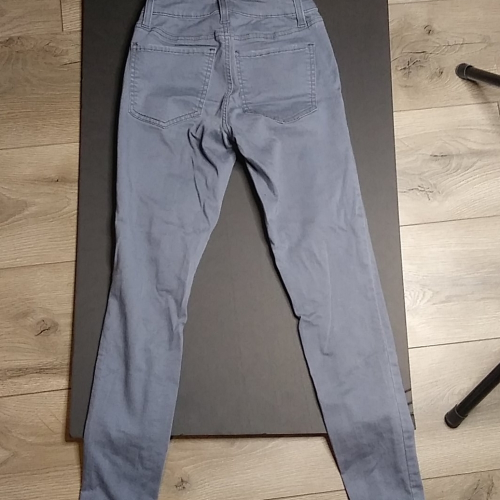 pants - Picture 2 of 2